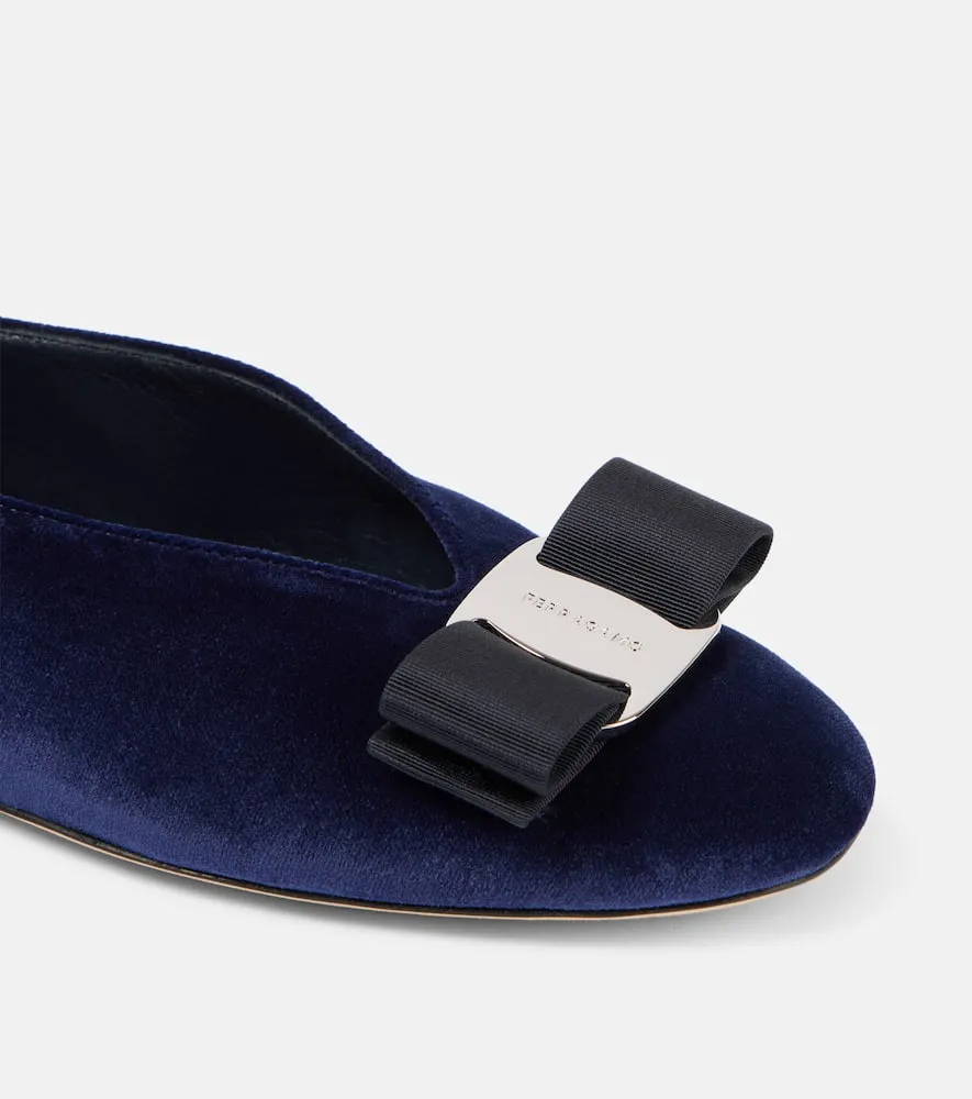 Ferragamo Vanna velvet ballet flats
