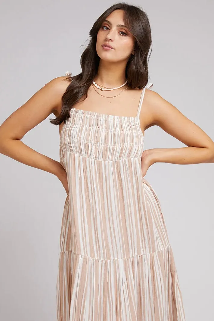 GROUNDED MAXI DRESS TAN