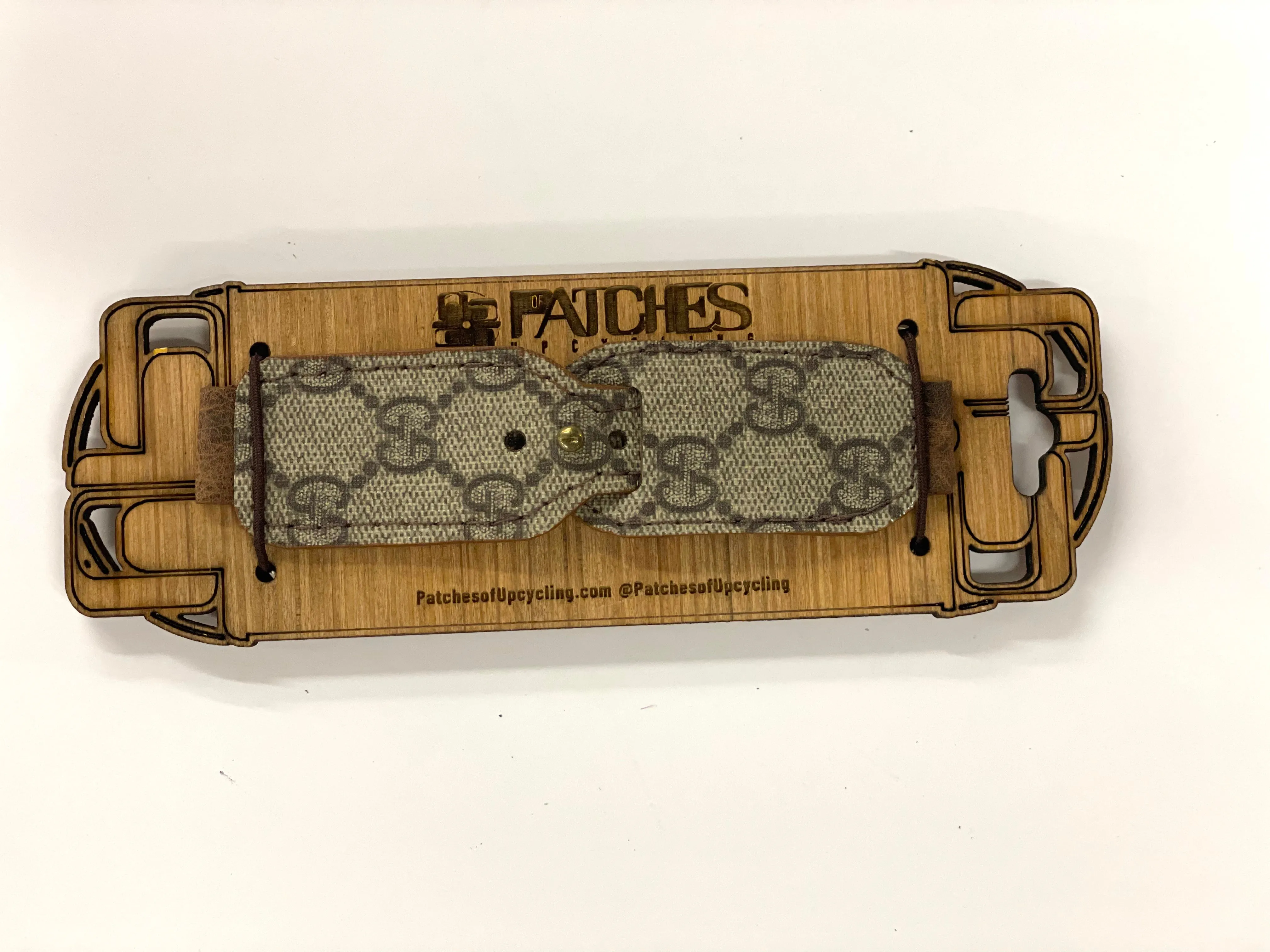 iwatch Gucci Brown band with snaps (large)